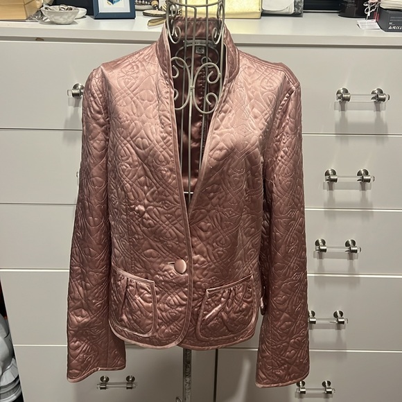 Banana Republic Jackets & Blazers - Banana Republic Pink Blazer with Quilted Texture, size M